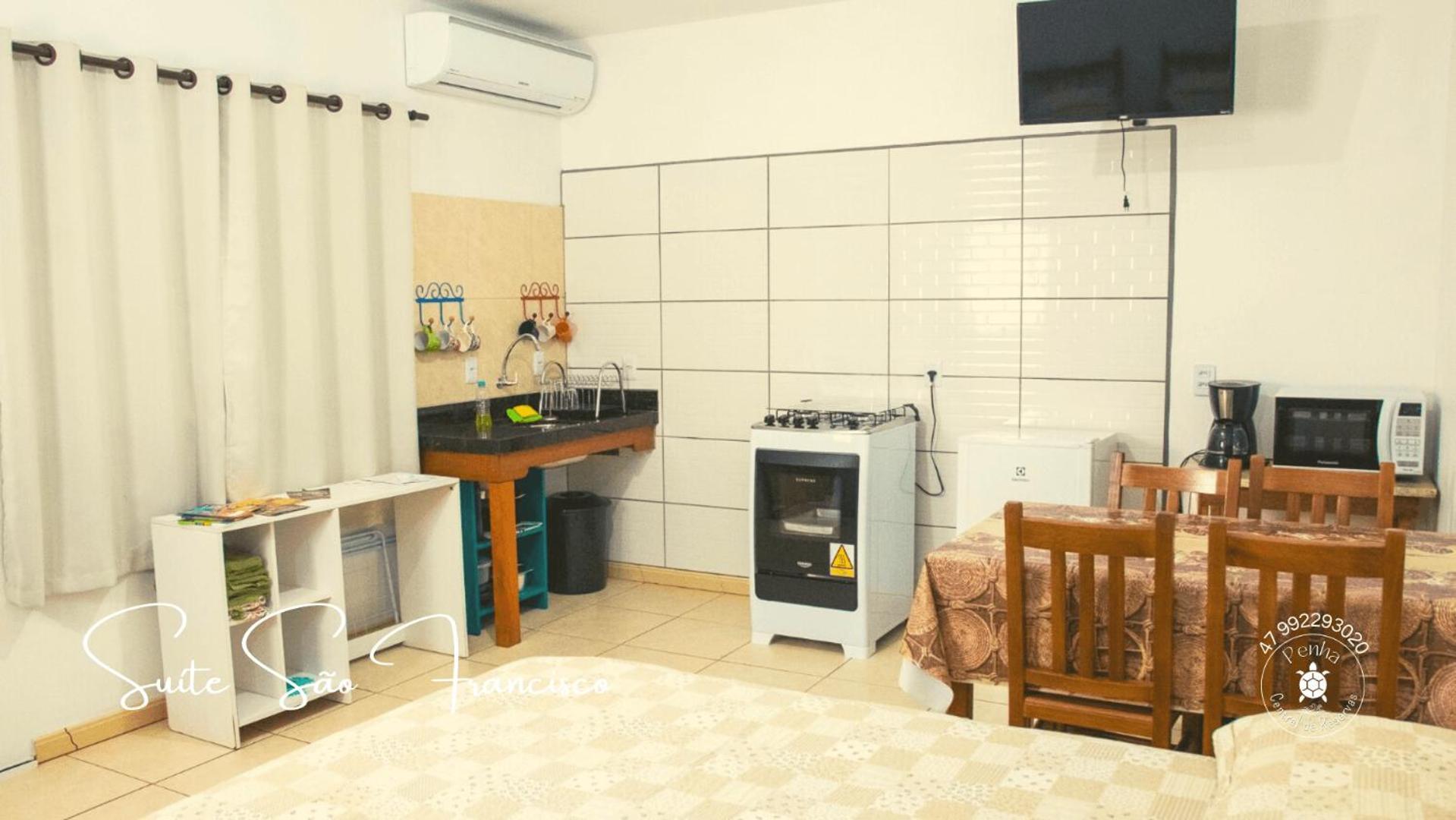 Apartamento Confortavel E Amplo, Proximo Ao Beto Carrero E A Praia Пенья Экстерьер фото